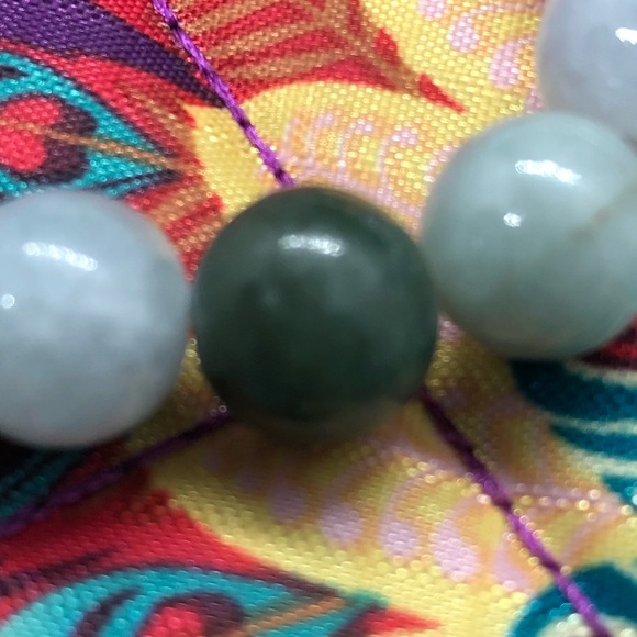 Genuine Jade Bracelet - Picture 5 of 5